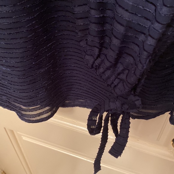 Navy Banana Republic Blouse - Picture 4 of 9